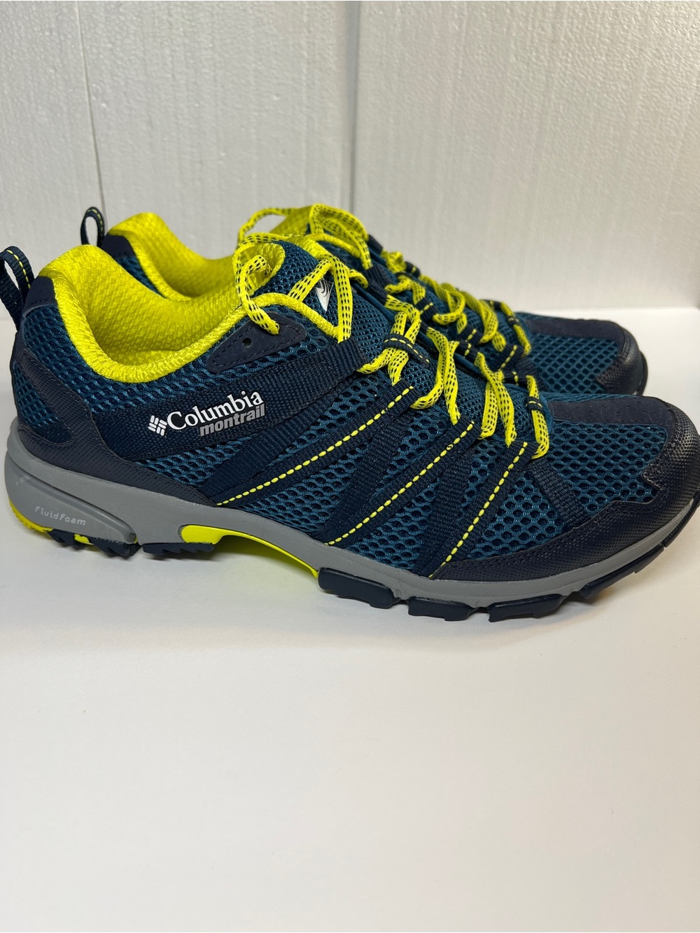 Columbia Montrail Horseshoe Ridge men’s shoes (NWOT)